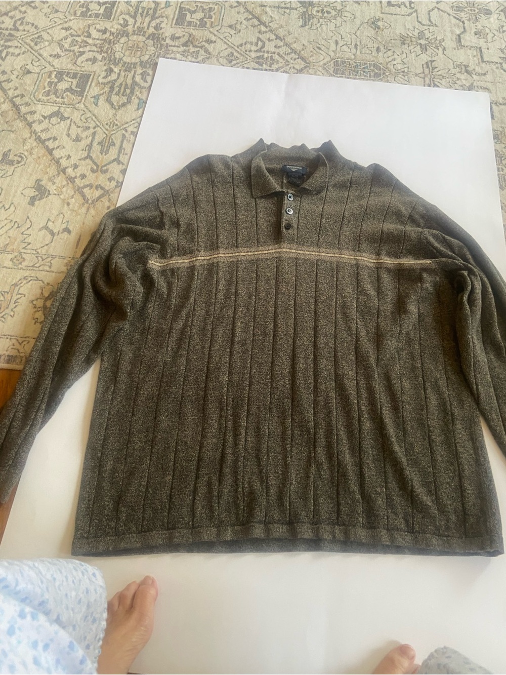 Docker’s Vintage Men's Ribbed Zip-Up Polo Sweater in Olive with Contrast Stripe